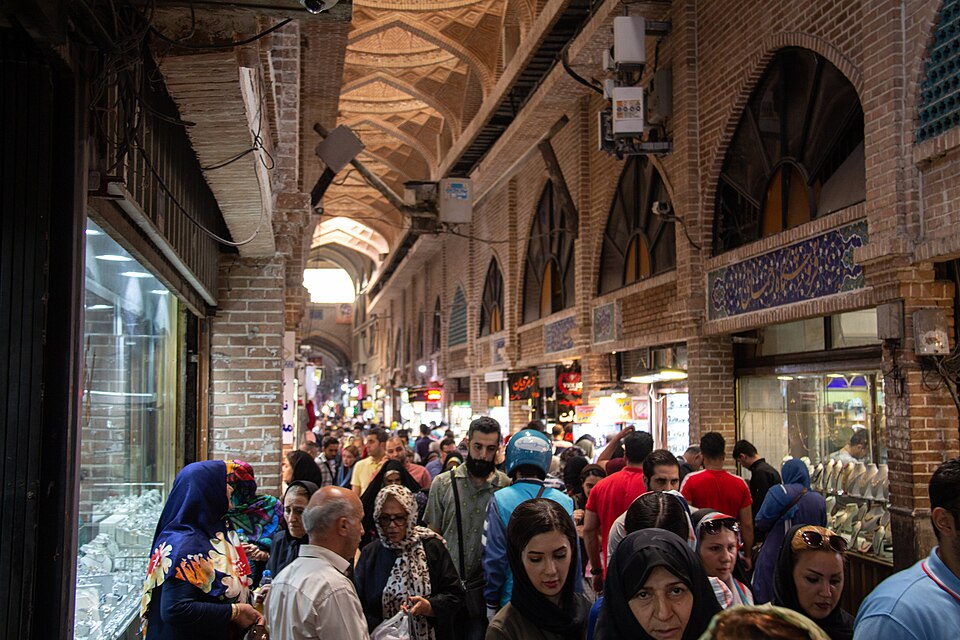 راستهٔ سرپوشیدهٔ بازار بزرگ تهران